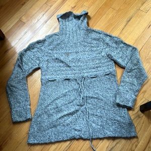 Motherhood maternity size large gray sweater